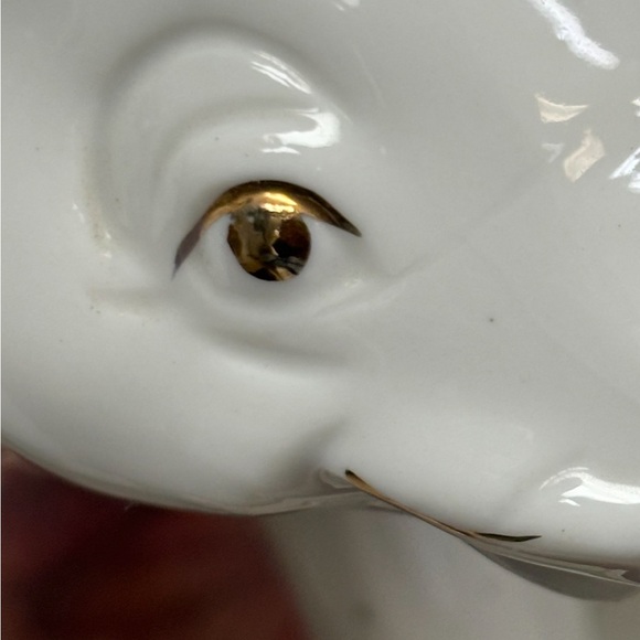 Elephant White with Gold Leaf Vintage Porcelain Figure - Picture 5 of 8
